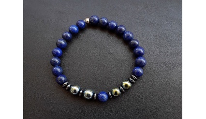 Electra Bracelet, Reiki Charged Bracelet, made of high quality Lapis Lazuli and Hematite gemstones, completely made with 8 mm beads